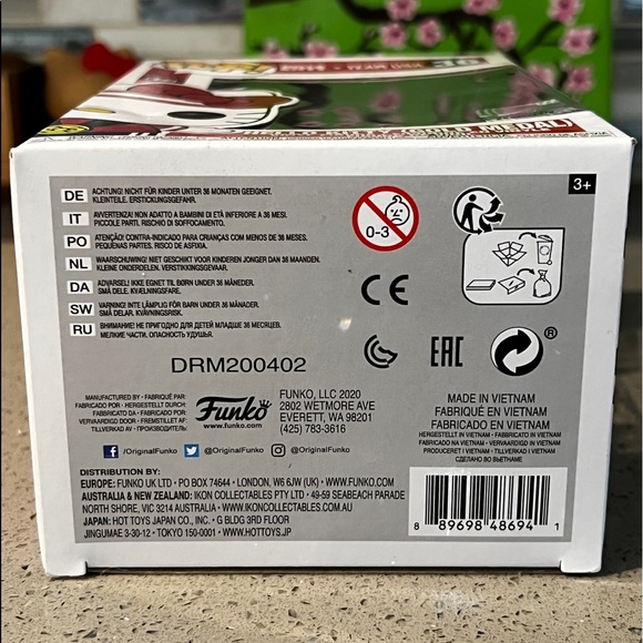 Hello Kitty POP Gold Medal figurine! - Picture 5 of 5